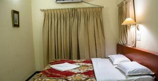 Hotel Bombay Tiffanys Mysore Ngoại thất bức ảnh